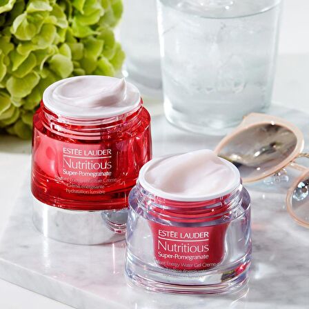 Estee Lauder Nutritious Super Pomegranate Nemlendirici 50 ml