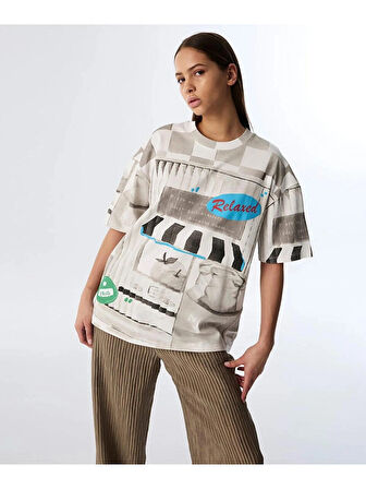 Twist Görsel Baskılı T-Shırt