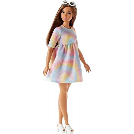 Barbie Fashionistas 77 Büyüleyici Parti Bebekleri FBR37 FJF42