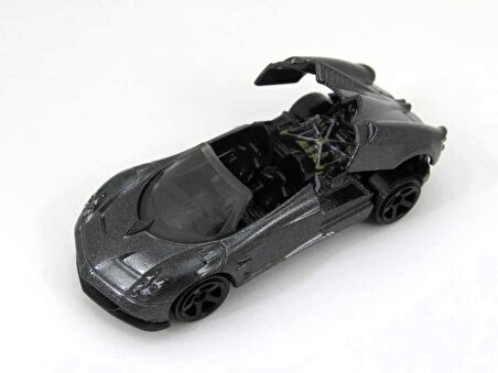 Matchbox 1:64 Arabalar FWD28 HLG16 PAGANI HUAYRA ROADSTER