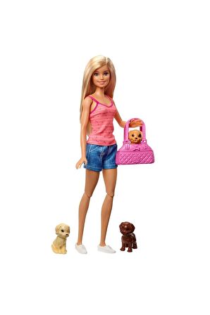 Barbie Ve Köpekleri Banyo Keyfinde Oyun Seti Gdj37