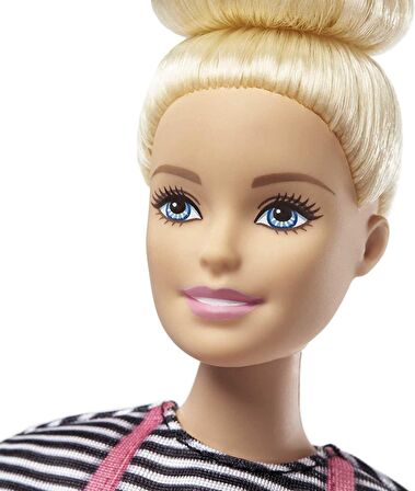 Barbie'nin Kahve Dükkanı Oyun Seti