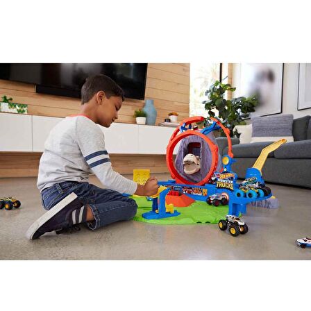 Hot Wheels Monster Trucks Volkanik Alanda Macera GYL14 Lisanslkı Ürün