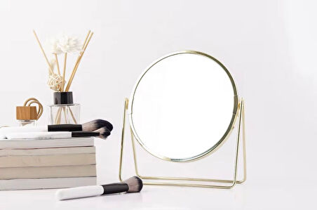 Altın Renk Ayarlanabilir Metal Ayaklı Masa Üstü Makyaj Aynası - 360° Döner, Şık Dekoratif Tasarım