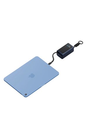 Energea ComPac Arc 45 Dijital Göstergeli 10.000 mAh Dahili Type-C Kablolu 45W Şarj Çıkışlı PD Hızlı Şarj Powerbank - Mavi