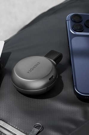 Energea AluMag Trio 3in1 Katlanabilir Qi2 Destekli 15W Telefon Saat Airpods Masaüstü Hızlı Şarj Standı - Gold