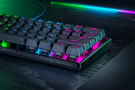 Razer Huntsman V3 Pro Mini -%60 RZ03-04990100-R3M1 RGB TKL Analog Optical Switch Kablolu Mekanik Oyuncu Klavyesi