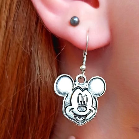 Mickey Fare Şekilli Kadın Küpe Çift Adet Gümüş Kaplama El Yapımı Küpe