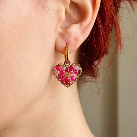 Premium Pembe Kalp Şekilli Kadın Küpe Çift Adet El Yapımı Küpe