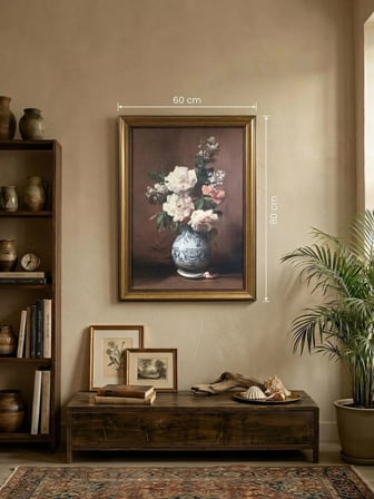 Gold Çerçeveli Vintage Klasik Dekoratif Tablo 60x80 cm – Porselen Vazoda Gül Yağlı Boya Dokulu Duvar Tablosu