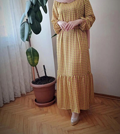 Spor fırfırlı elbise