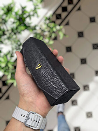 Visso 889 SİYAH GUTTY Gözlük Kılıfı İsme Özel Hakiki Dana Derisi İçi Kadife Mıknatıslı Kilit Kapaklı Çok Amaçlı Takı Ziynet Pırlanta Elmas İçin Deri Mini Kutu Her Model Gözlük KılıfıSİYAH GUTTY 