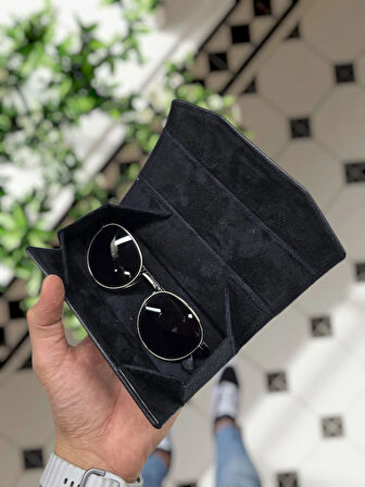 Visso 889 SİYAH GUTTY Gözlük Kılıfı İsme Özel Hakiki Dana Derisi İçi Kadife Mıknatıslı Kilit Kapaklı Çok Amaçlı Takı Ziynet Pırlanta Elmas İçin Deri Mini Kutu Her Model Gözlük KılıfıSİYAH GUTTY 