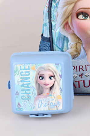 DEKOMUS LİSANSLI ELSA FROZEN TEK BÖLMELİ KÜÇÜK BOY 32 CM ANAOKUL ÇANTASI,BESLENME KABI VE 500 ML TRITAN MATARA OKUL/KIRTASİYE SETİ