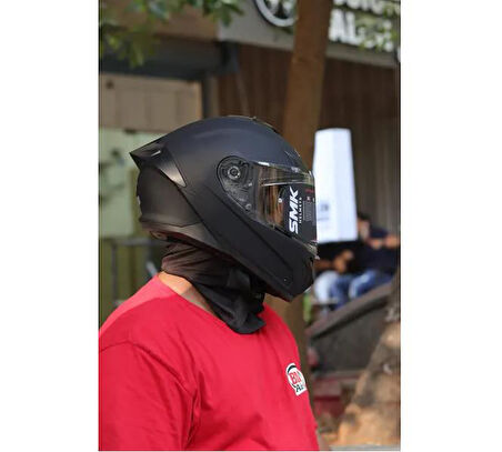 Smk Typhoon Solid Mat Siyah Kapalı Kask