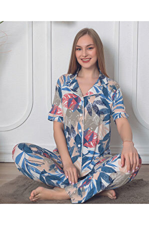 Kadın Çiçek Desenli Düğmeli Kısa Kol Örme Pijama Takımı