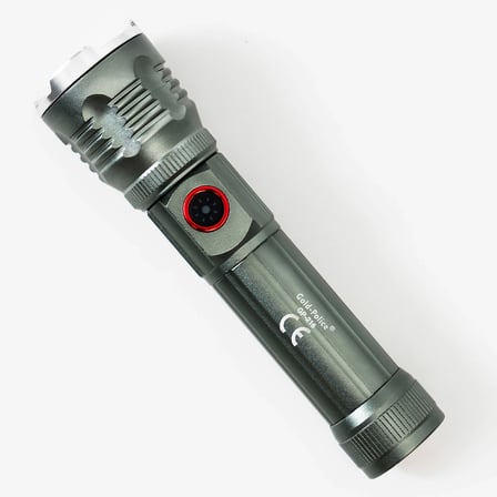 Gold  Gp-216 Tg Led Şarjlı El Feneri 2000 Lümen Güç, Mıknatıslı Taban Ve Zoom Özelliğiyle Kamp Ve Tamir İşlerinizde Yanınızda. Hemen Uygun Fiyata Satın Alın