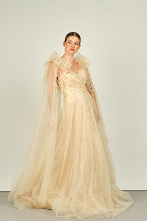 Ömür Inn Kadın Kolu Tül ve Otrişli Fiyonk Süslemeli Uzun Abiye Elbise 4118 Şampanya