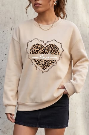 Unisex Leopar Desenli Kalp Baskılı Bisiklet Yaka Sweatshirt