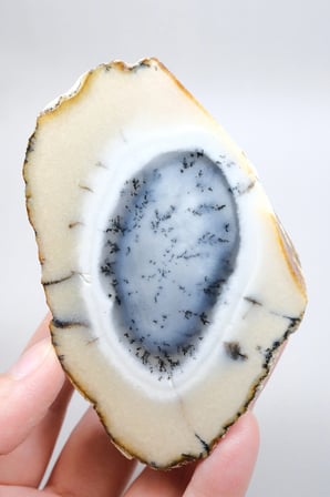 Dendritik Opal Çifti - Mavi ve Krem Merlinite Cilalanmış Taşlar, 368g