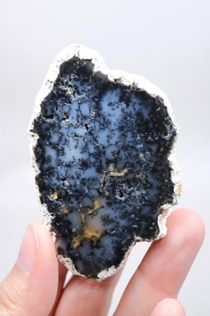 Indigo Mavisi Dendritik Opal Çifti, Koyu Gri Merlinit Kristali