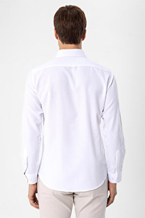 Beyaz Slim Fit Düz Düğmeli Yaka Gömlek
