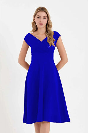 MDB Kadın Kısa Kollu Kruvaze Yaka Eteği Volanlı Krep Elbise