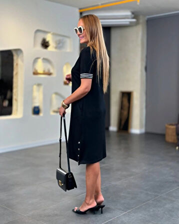 MDB Kadın Kısa Kollu V Yakalı Yanlardan Yırtmaç Ve Düğmeli Viskon Iki Iplik Elbise