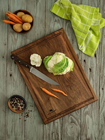 Simurg Doğal Ceviz Ağacı Şef Tipi Kesme ve Sunum Tahtası El Yapımı – Su Kanallı, Tutma Yuvalı (41x25x2.5 cm)