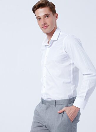 Süvari Slim Fit Klasik Yaka Armürlü Beyaz Erkek Gömlek GM2024700336