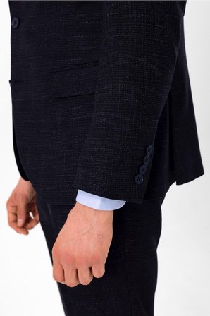 Slimfit Armürlü Yelekli Takım Elbise