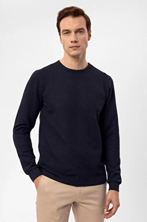O Yaka Slim Kalıp Armürlü Sweatshirt