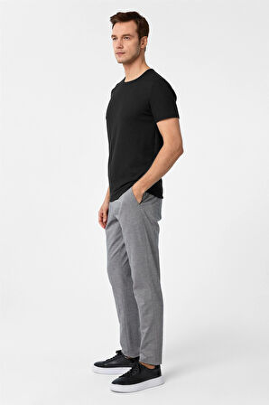 Siyah Slim Fit Armürlü Bisiklet Yaka Tişört