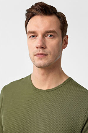 Haki Slim Fit Armürlü Bisiklet Yaka Tişört