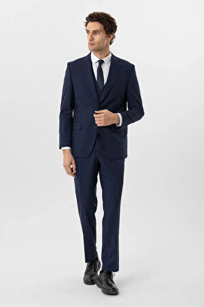 Regular Kalıp Desenli Yelekli Takım Elbise