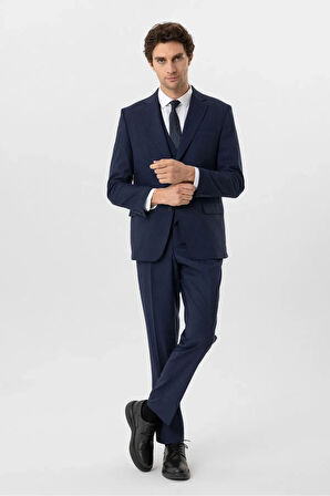 Regular Kalıp Desenli Yelekli Takım Elbise