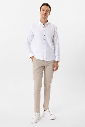 Beyaz Slim Fit Düz Düğmeli Yaka Gömlek