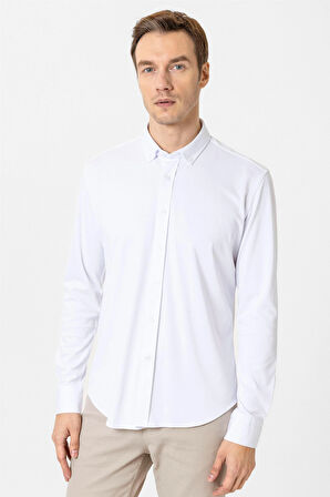 Beyaz Slim Fit Armürlü Düğmeli Yaka Gömlek
