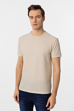 Bej Slim Fit Armürlü Bisiklet Yaka Tişört