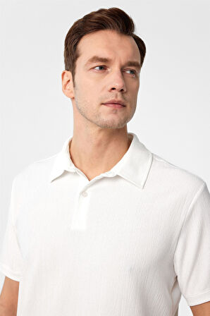 Beyaz Regular Düz Polo Yaka Tişört