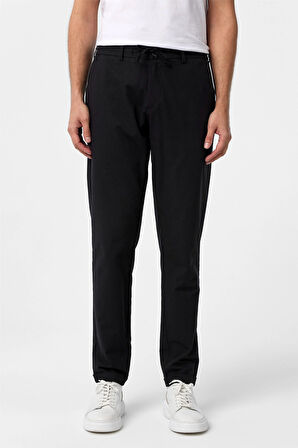 Siyah Slim Fit Armürlü Jogger Pantolon
