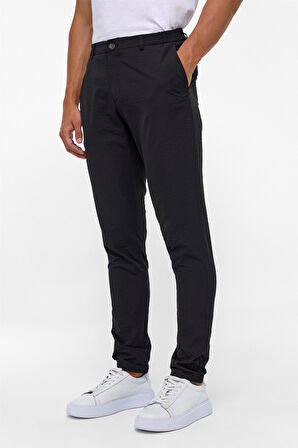 Siyah Slim Armürlü Jogger Pantolon