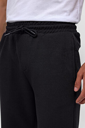 Siyah Regular Armürlü Örme Şort