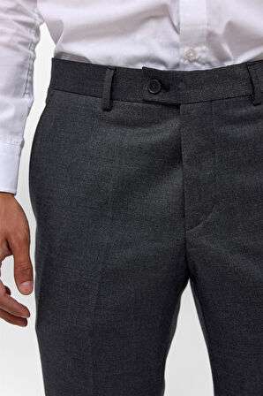 Siyah Regular Armürlü Pantolon