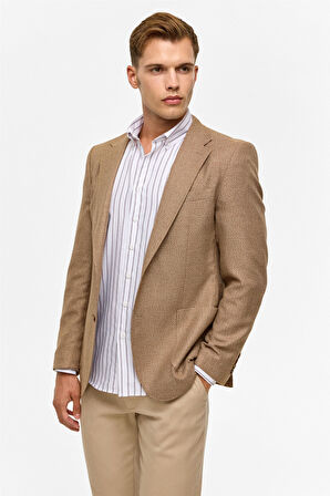 Sütlü Kahve Slim Sivri Yaka 6 Drop Ceket