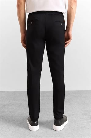 Siyah Slim Düz Twill Yarım Lastikli Jogger Pantolon
