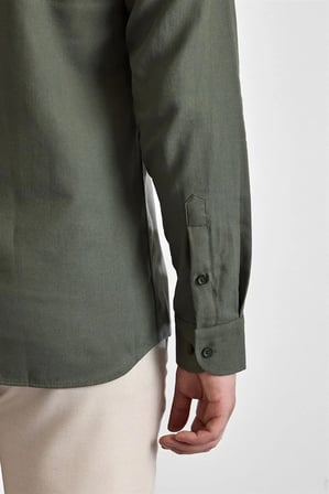 Koyu Yeşil Slim Düğmeli Yaka Düz Casual Gömlek