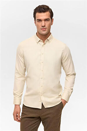 Bej Slim Baskılı Düğmeli Yaka Gömlek