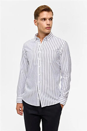 Siyah Slim Düz Düğmeli Yaka Gömlek