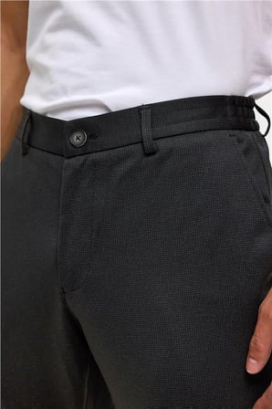 Siyah Slim Jogger Pantolon